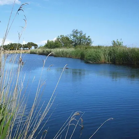 Marina Corsa, Ghisonaccia, With Balcony Or Small Garden, Cleaning Included Apartment *